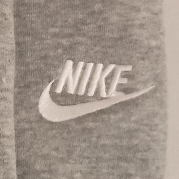 Nike Athleisure Gray Sweatsuit Hoodie and Mid-Rise Jogger Pants Women’s 2X NWT - Picture 11 of 13